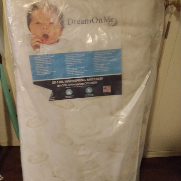 Sofia the first bedroom set and clothes sizes 5-6 - Picture 1 of 8